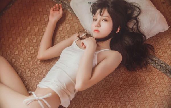 国产战机歼20首秀_高清在线观看