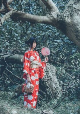 2021欧美男装流行色系_剧情片免费全集观看