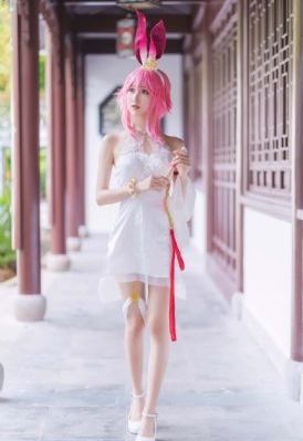国产新能源汽车哪个最好_短视频完整无删减版